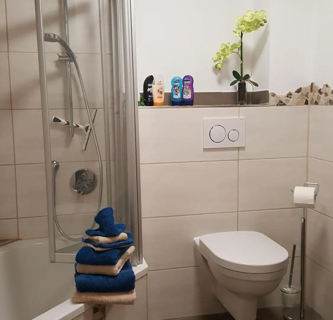 Lejlighed Ferienwohnung Chiemseezeit :-) - Familie Lechermann Gstadt am Chiemsee